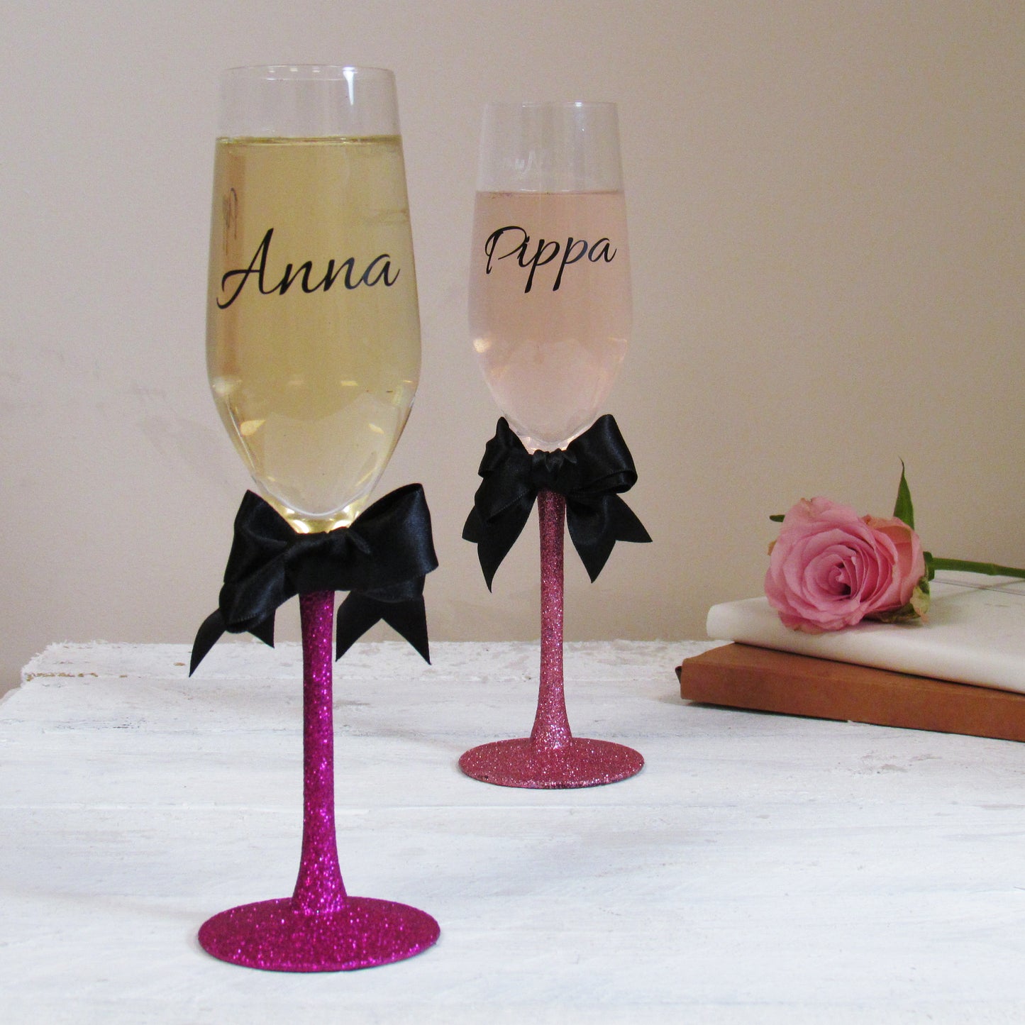 Glitter Bow Champagne Flute