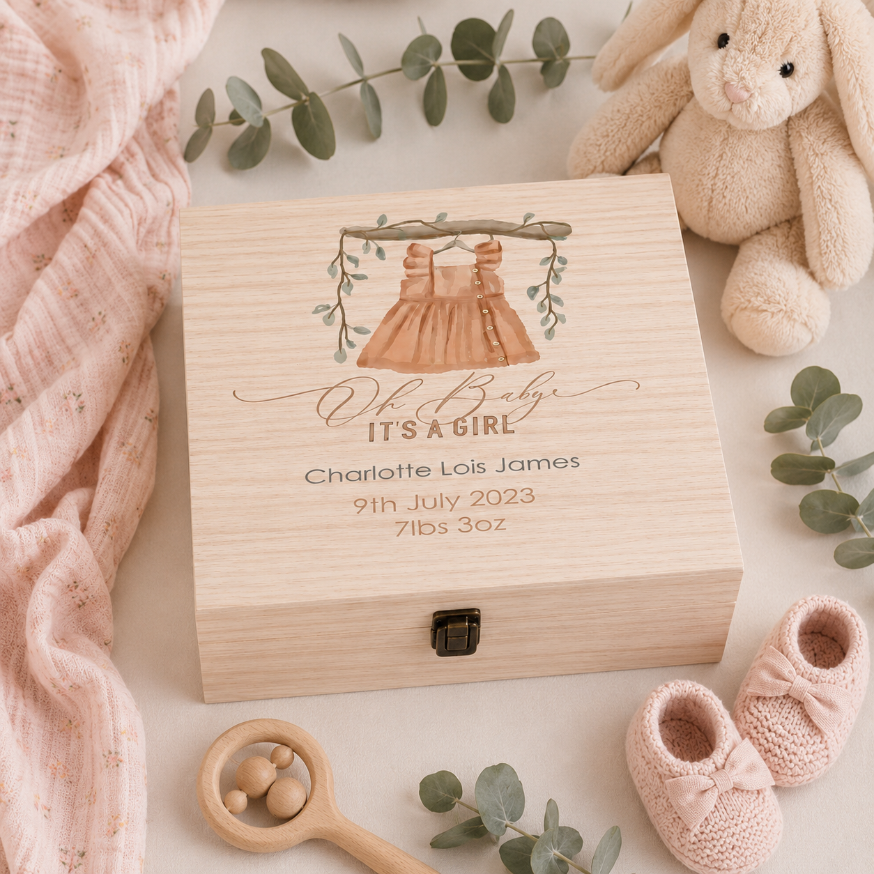 Personalised White Luxury Baby Gift Box – Keepsake for Newborns