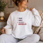 Soft white 'Happily single' sweatshirt, a fun anti Valentine's gift