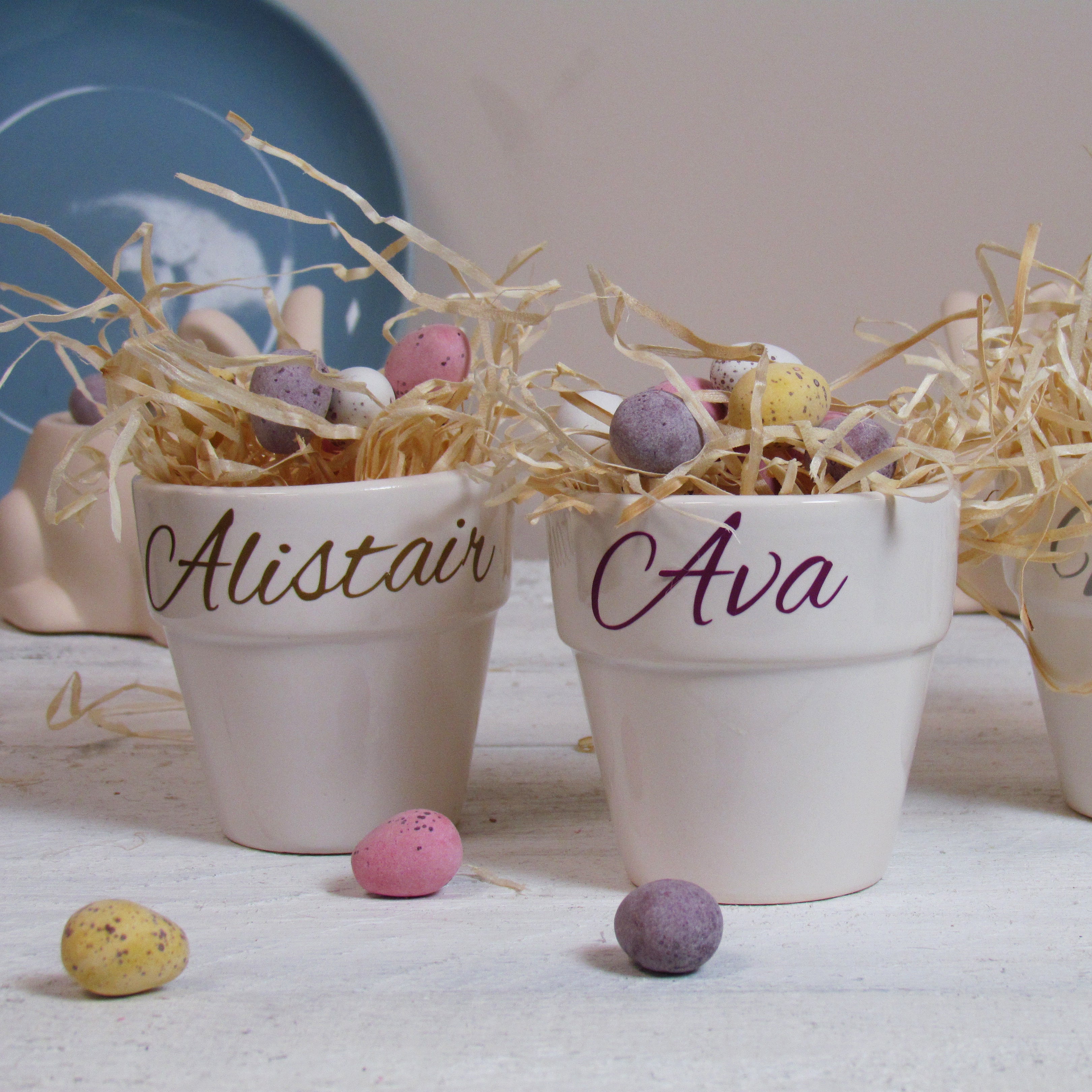 Easter Porcelain Pot Place Holder