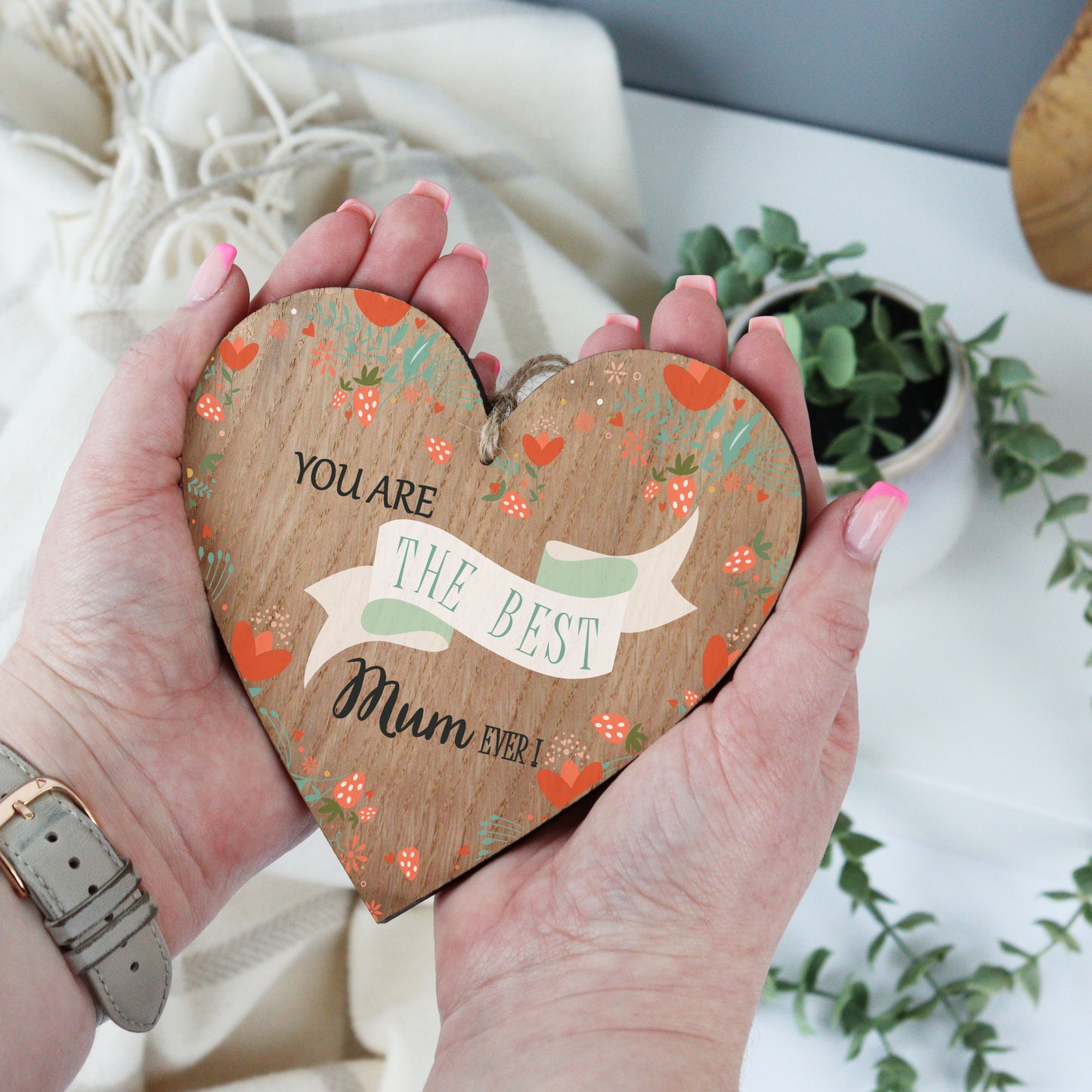 You are the best Mum ever personalised printed wooden hanging heart mothers day gift hanging heart