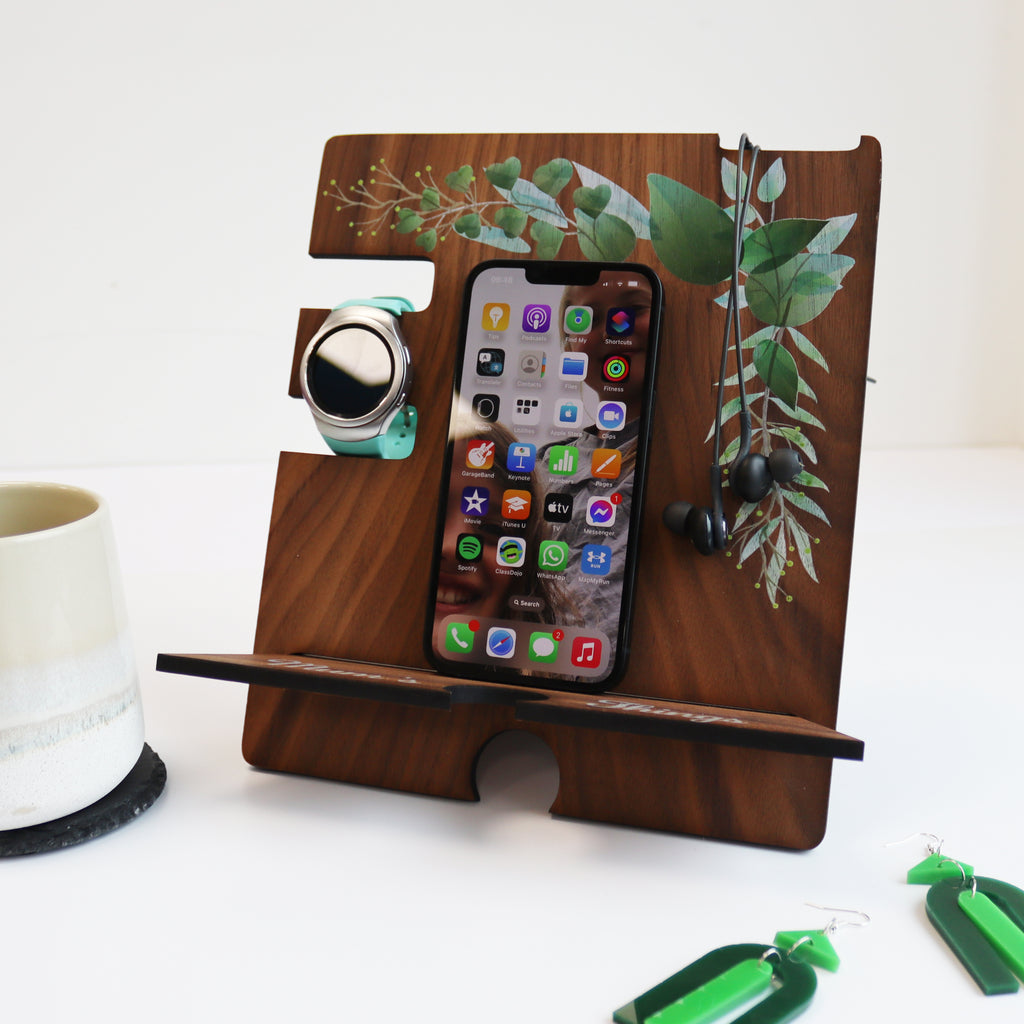 accessories holder docking station