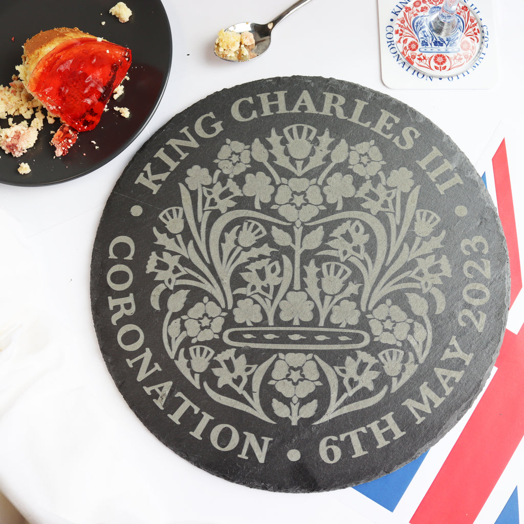 king charles III coronation cake plate memorabilia