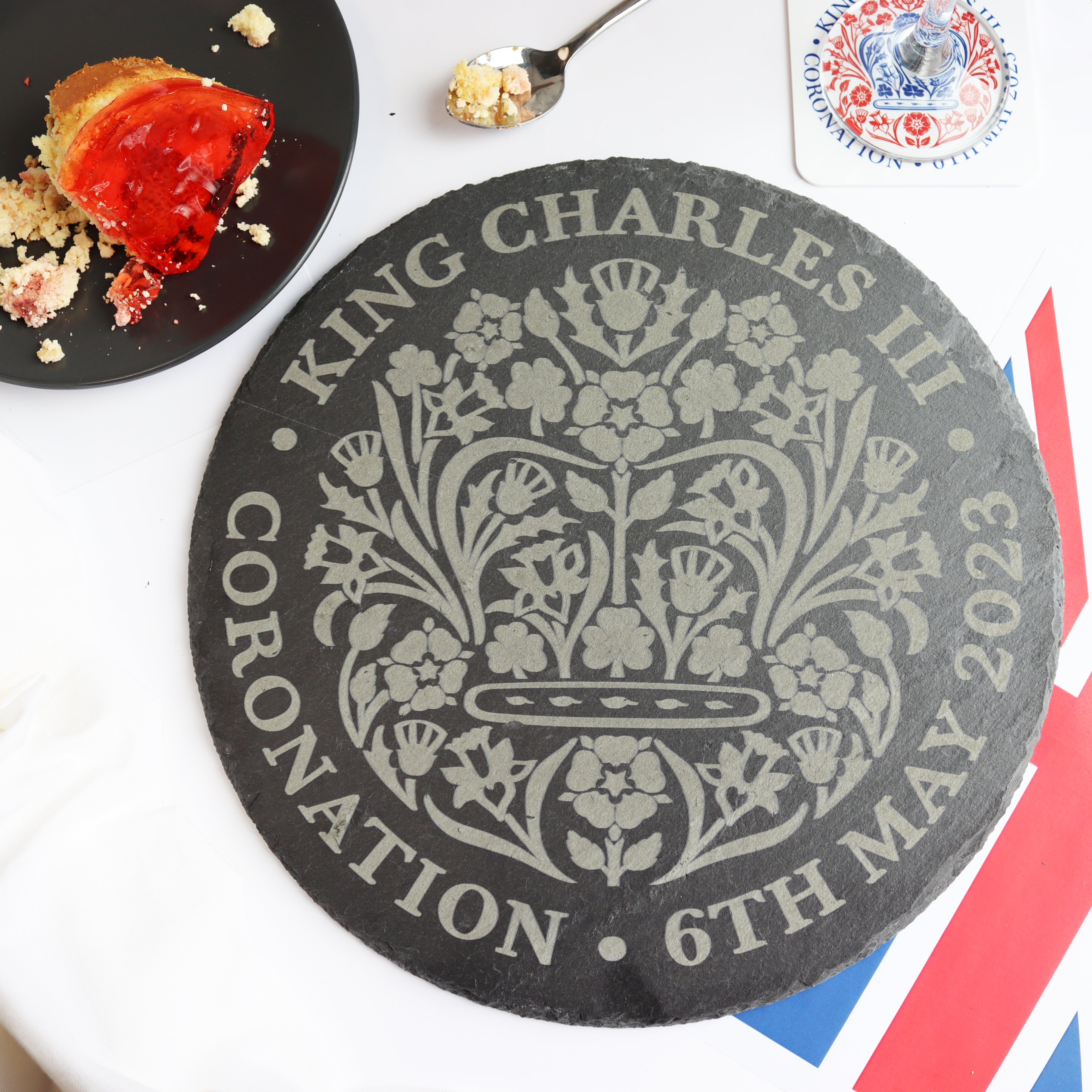king charles III coronation cake plate memorabilia