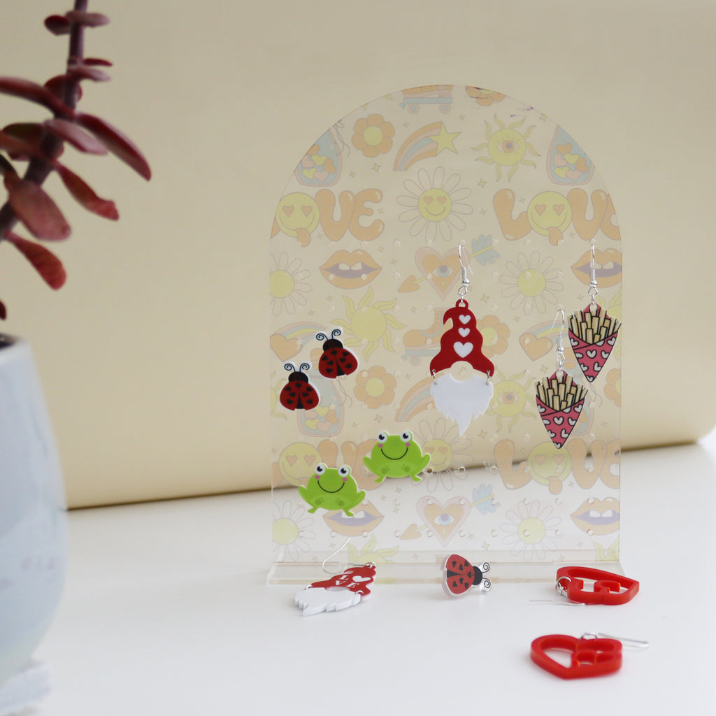 love print acrylic earring holder can hold 50 pairs of earrings final image