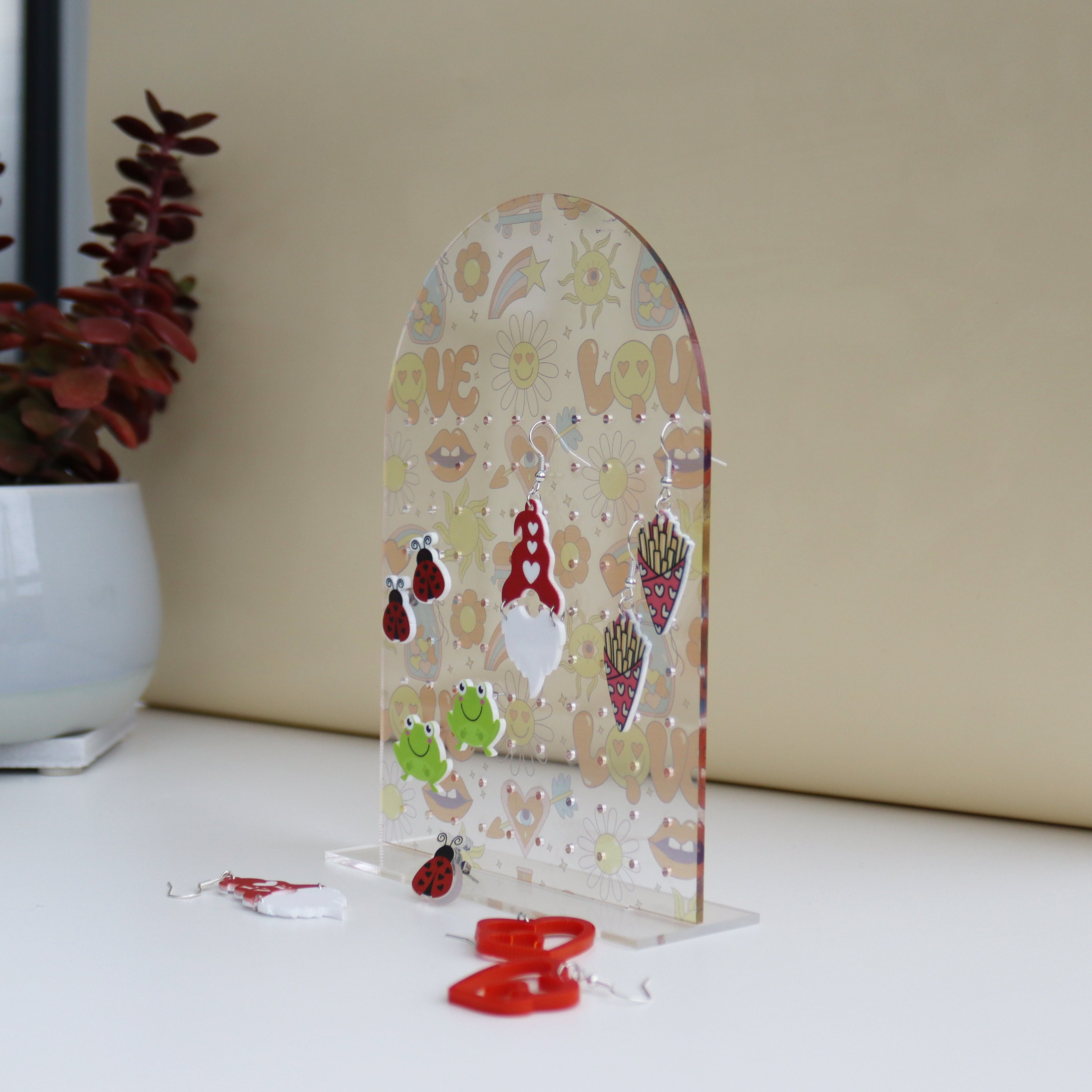 funky print earring holder perfect as a gift for a teenager